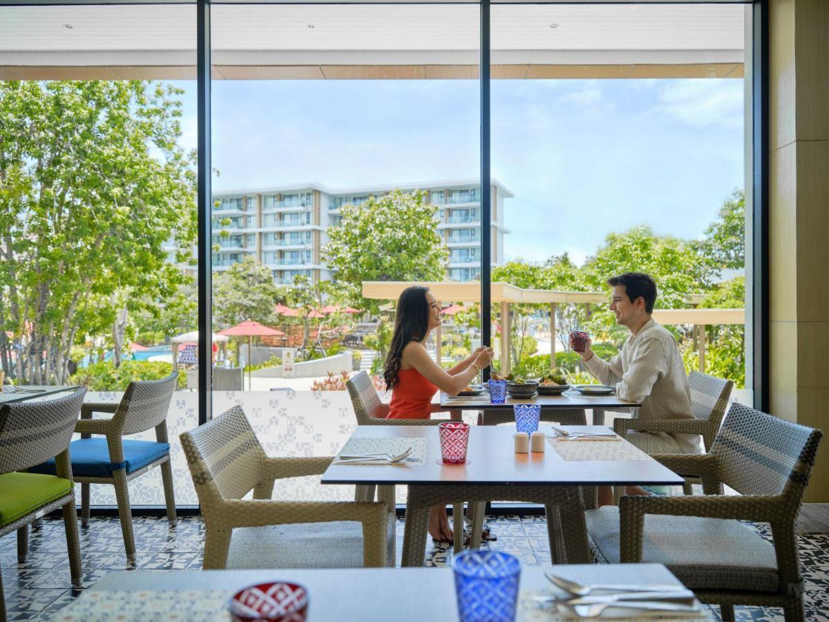 Amari Pattaya Hotel Ngoại thất bức ảnh The Beach Club