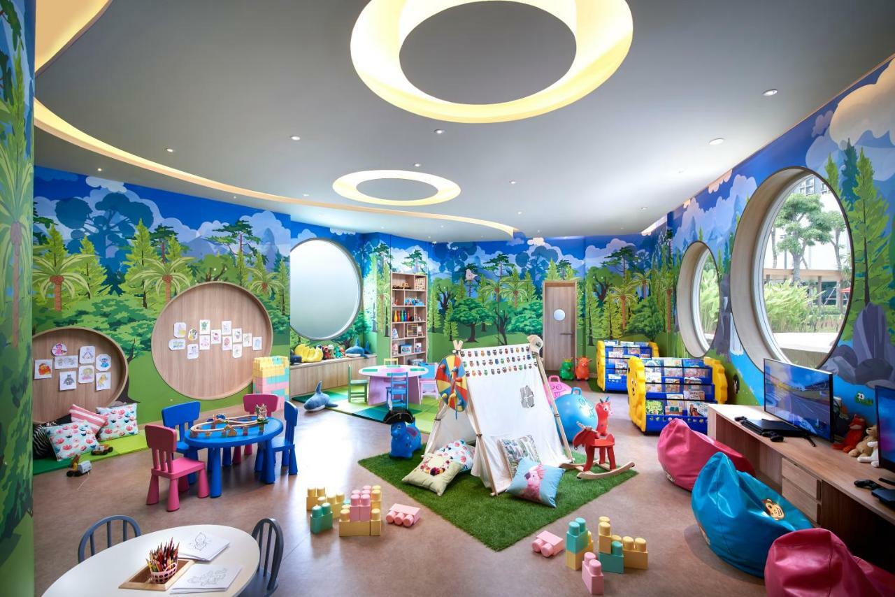 Amari Pattaya Hotel Ngoại thất bức ảnh The Club, the hotel's children's club